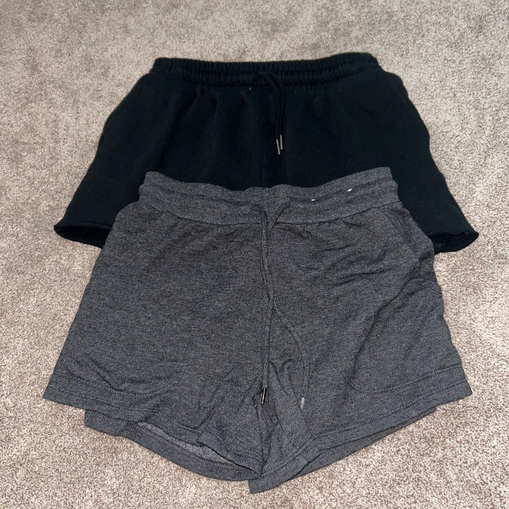 ❌sold❌New Black & Gray Women's Shorts Pack/Set Adjustable Small Soft Hollister